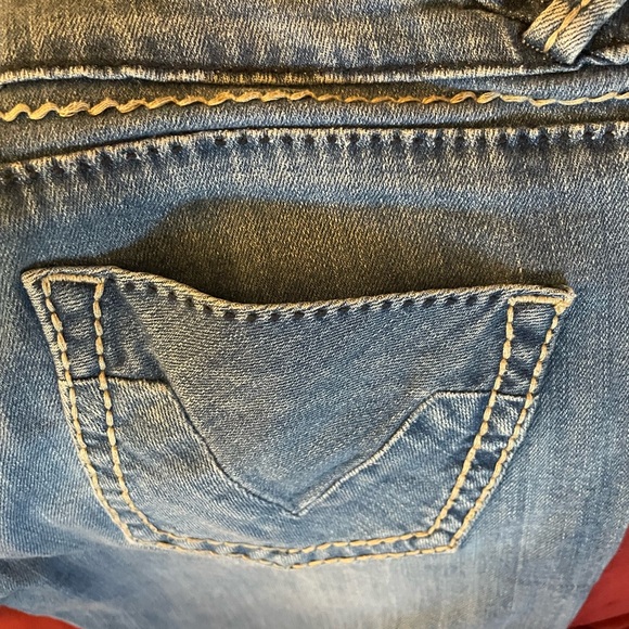 Vigoss Light Blue Relaxed Jeans - Picture 4 of 7